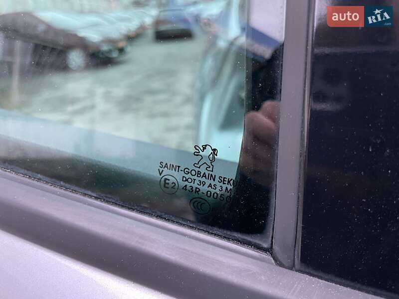 Внедорожник / Кроссовер Peugeot 3008 2015 в Сумах