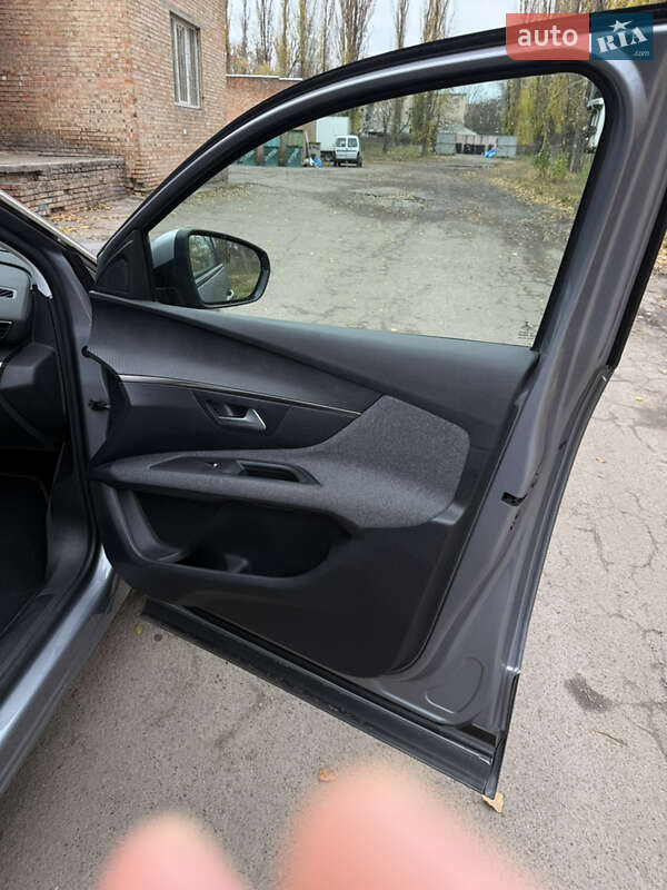 Внедорожник / Кроссовер Peugeot 3008 2021 в Черкассах фото 23 Внедорожник / Кроссовер Peugeot 3008 2021 в Черкассах