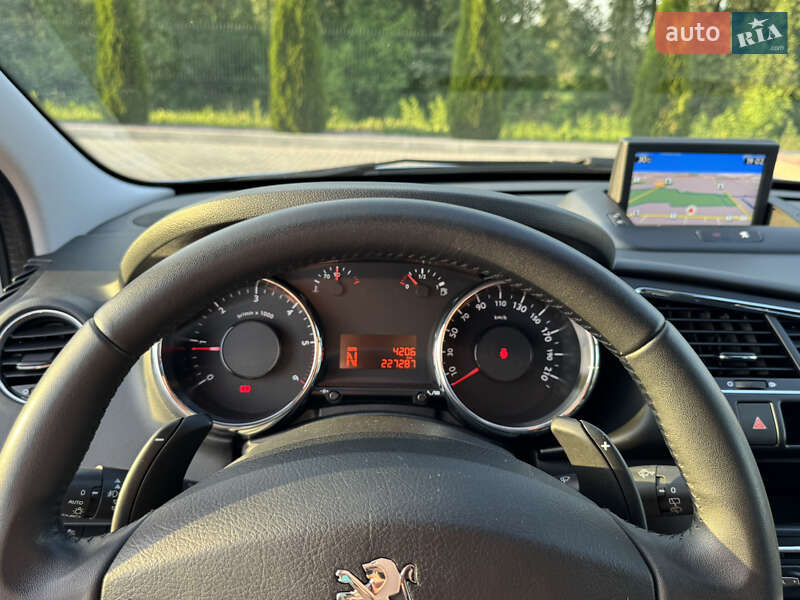 Позашляховик / Кросовер Peugeot 3008 2014 в Хмельницькому