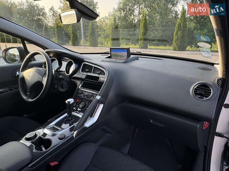 Позашляховик / Кросовер Peugeot 3008 2014 в Хмельницькому