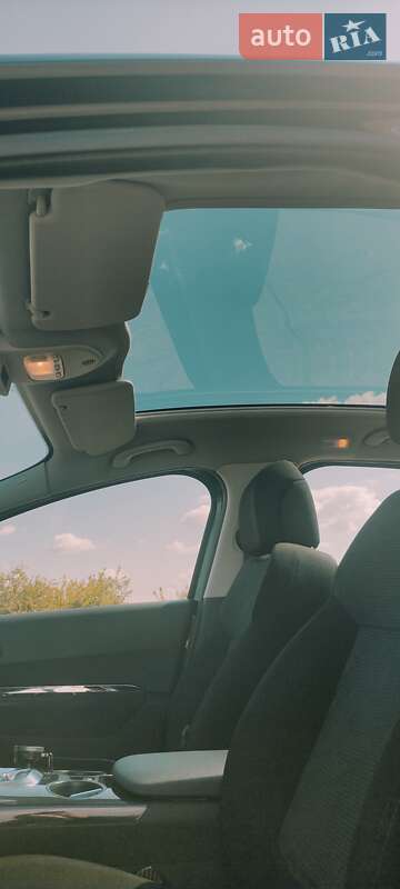 Позашляховик / Кросовер Peugeot 3008 2011 в Бару