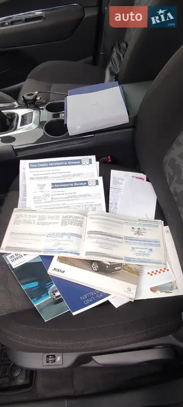 Позашляховик / Кросовер Peugeot 3008 2011 в Бару документ