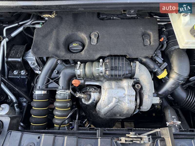 Внедорожник / Кроссовер Peugeot 3008 2013 в Стрые