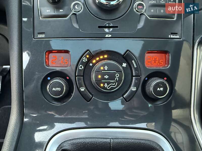 Внедорожник / Кроссовер Peugeot 3008 2013 в Стрые