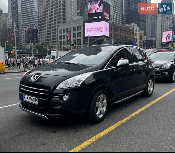 Позашляховик / Кросовер Peugeot 3008 2013 в Івано-Франківську