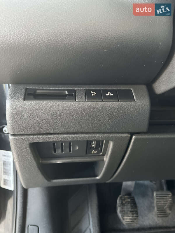 Позашляховик / Кросовер Peugeot 3008 2010 в Дубні