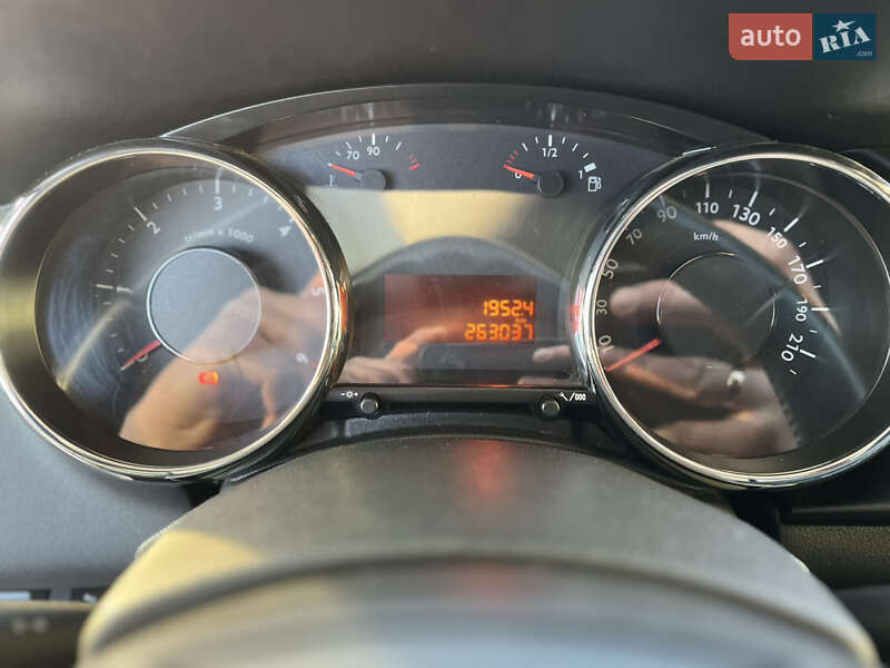 Позашляховик / Кросовер Peugeot 3008 2010 в Дубні