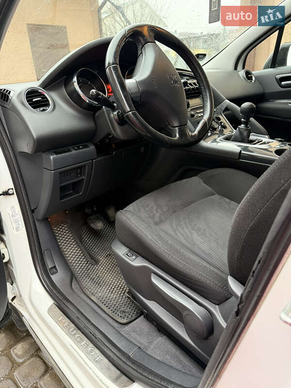 Внедорожник / Кроссовер Peugeot 3008 2010 в Тернополе