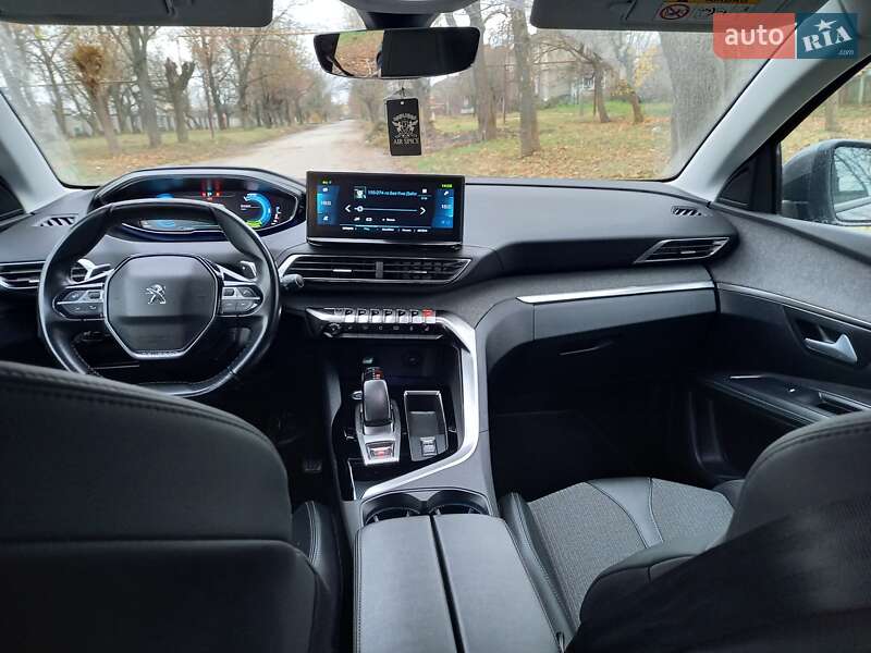 Внедорожник / Кроссовер Peugeot 3008 2020 в Черновцах