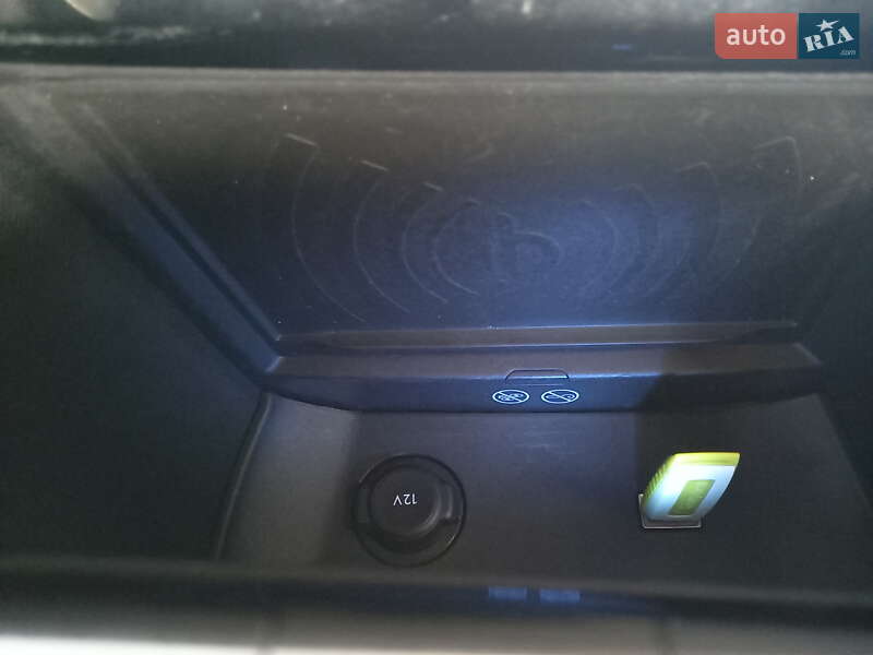 Внедорожник / Кроссовер Peugeot 3008 2020 в Черновцах