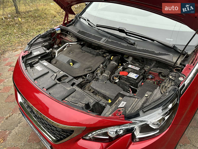 Внедорожник / Кроссовер Peugeot 3008 2020 в Киеве