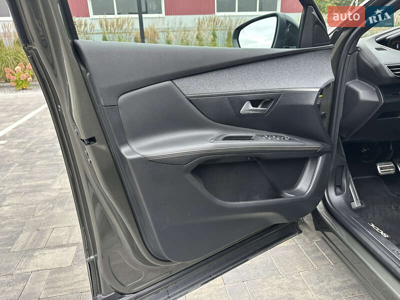 Внедорожник / Кроссовер Peugeot 3008 2019 в Луцке