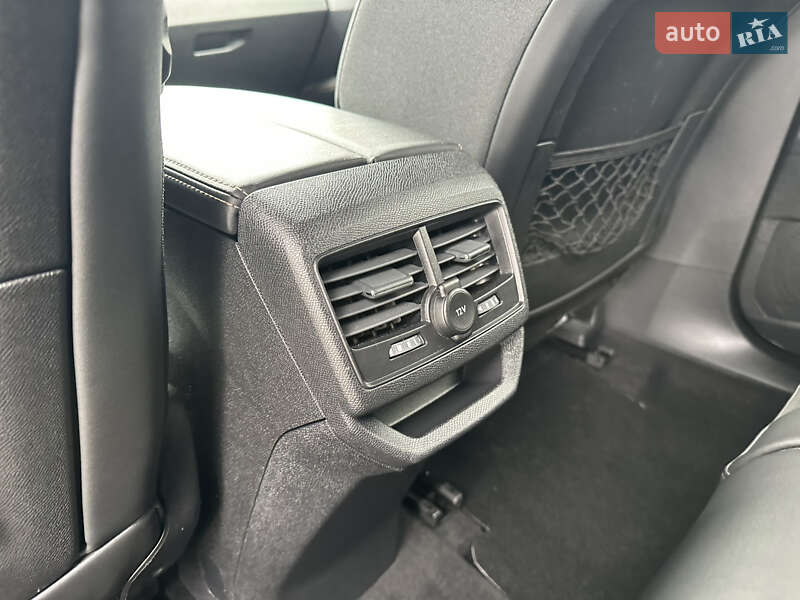 Внедорожник / Кроссовер Peugeot 3008 2019 в Луцке