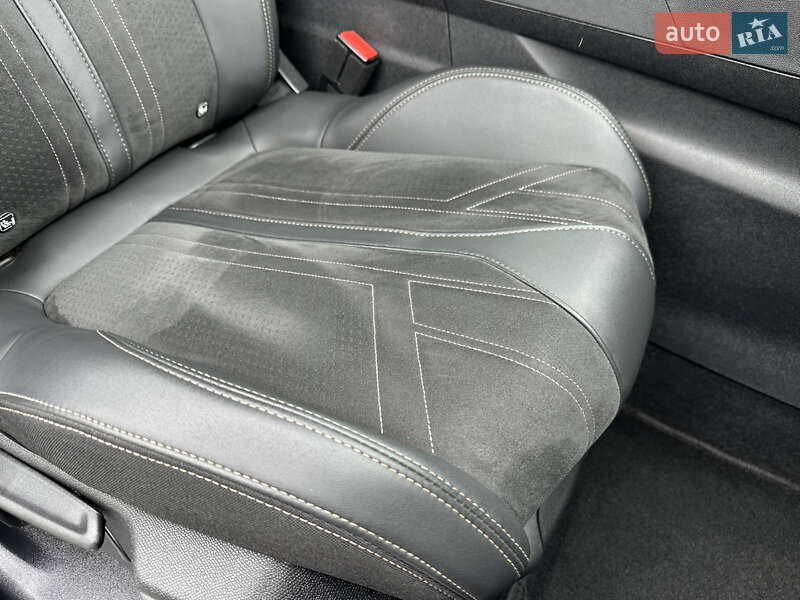 Внедорожник / Кроссовер Peugeot 3008 2019 в Луцке