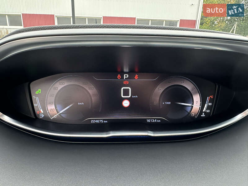 Внедорожник / Кроссовер Peugeot 3008 2019 в Луцке