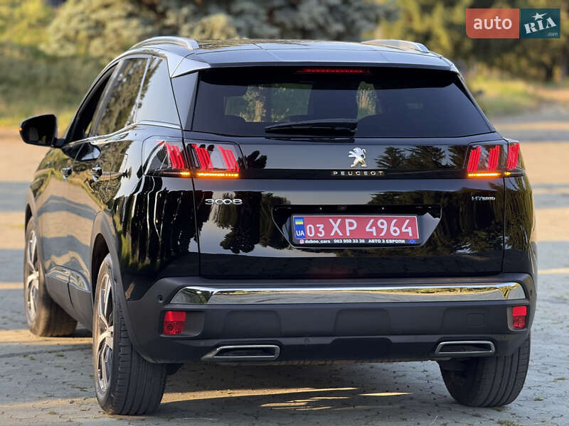 Внедорожник / Кроссовер Peugeot 3008 2021 в Дубно