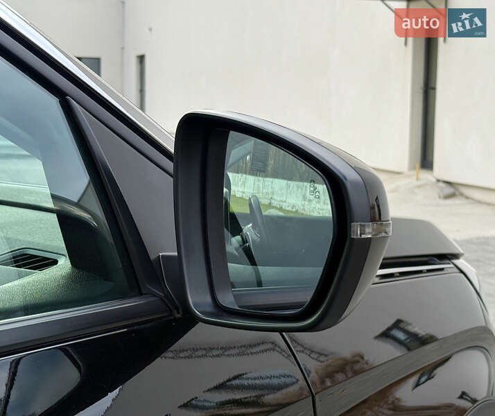 Внедорожник / Кроссовер Peugeot 3008 2017 в Луцке