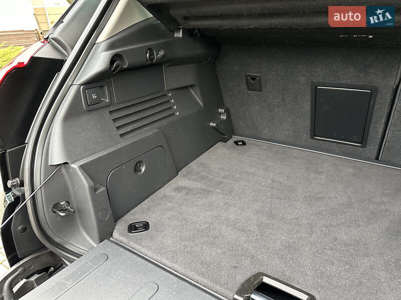 Внедорожник / Кроссовер Peugeot 3008 2016 в Луцке