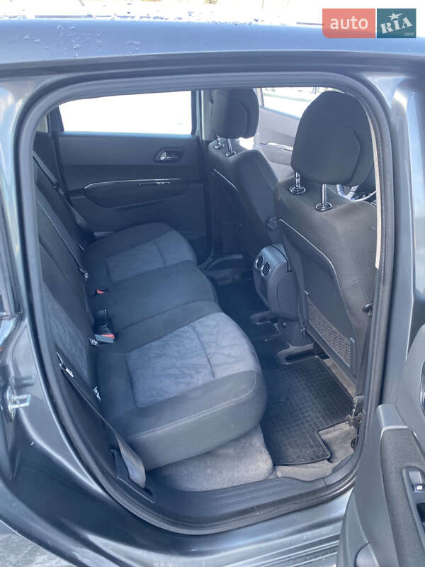 Внедорожник / Кроссовер Peugeot 3008 2010 в Городке