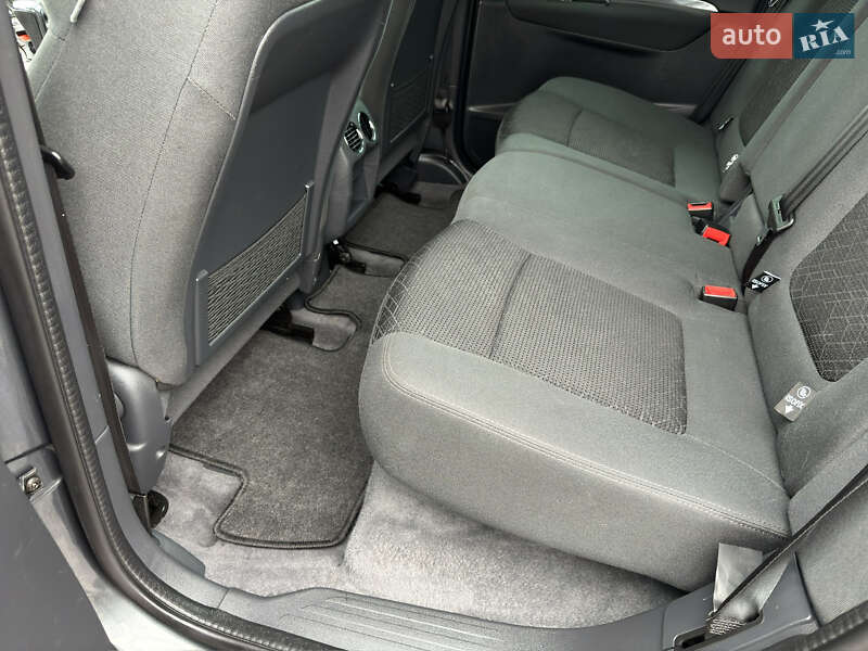 Внедорожник / Кроссовер Peugeot 3008 2015 в Киеве фото 30 Внедорожник / Кроссовер Peugeot 3008 2015 в Киеве