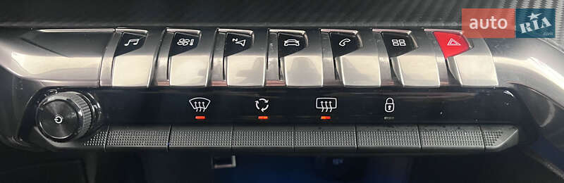 Внедорожник / Кроссовер Peugeot 3008 2019 в Львове