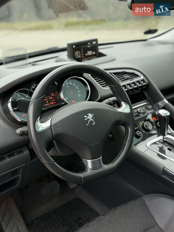 Позашляховик / Кросовер Peugeot 3008 2015 в Старокостянтинові