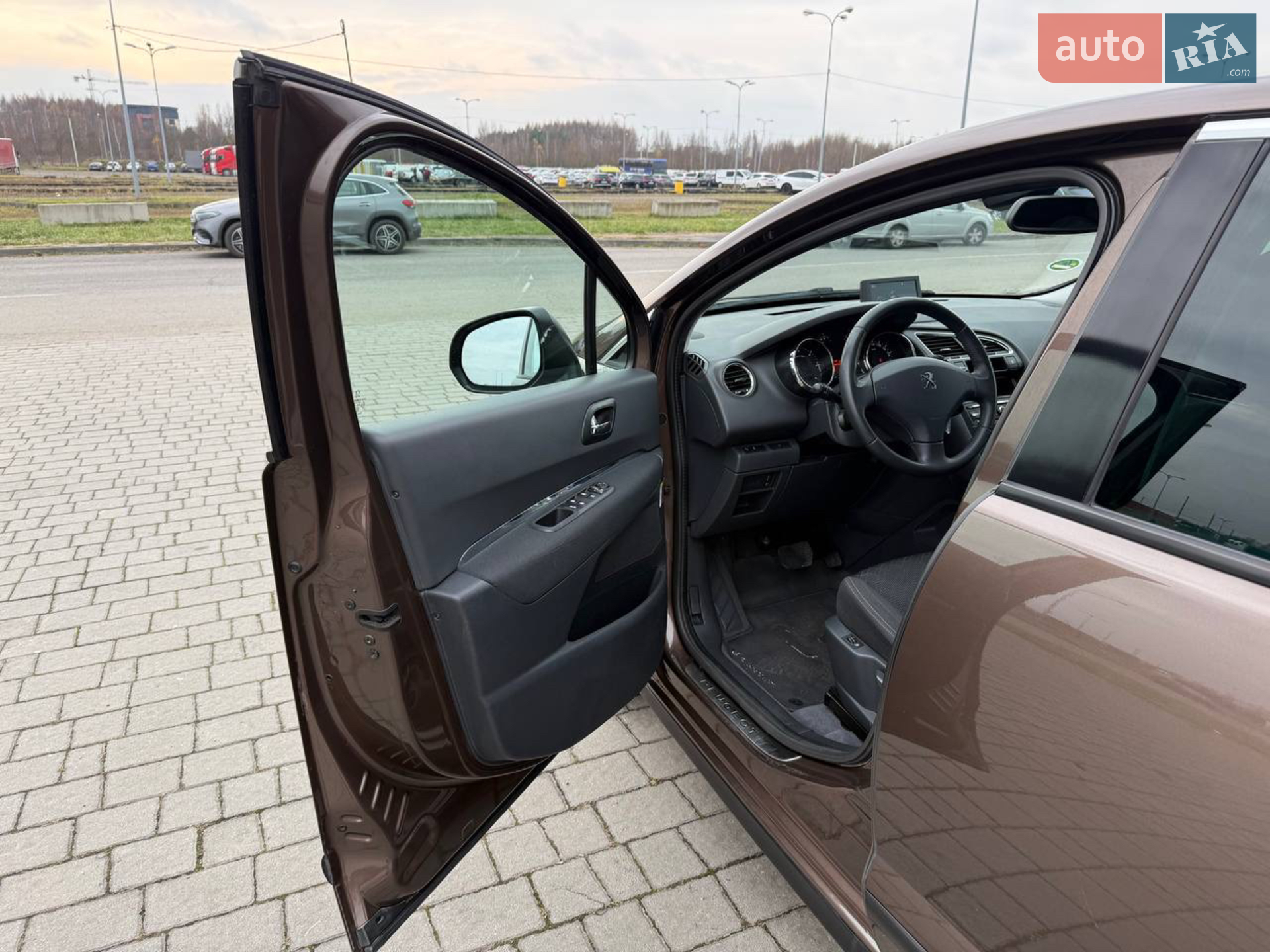 2014 Peugeot 3008 - мініатюра 24