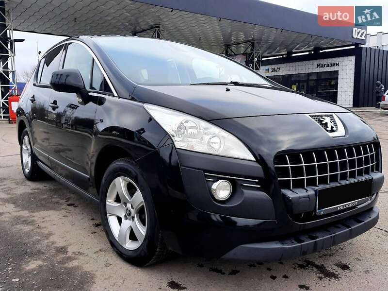 Позашляховик / Кросовер Peugeot 3008 2010 в Рівному