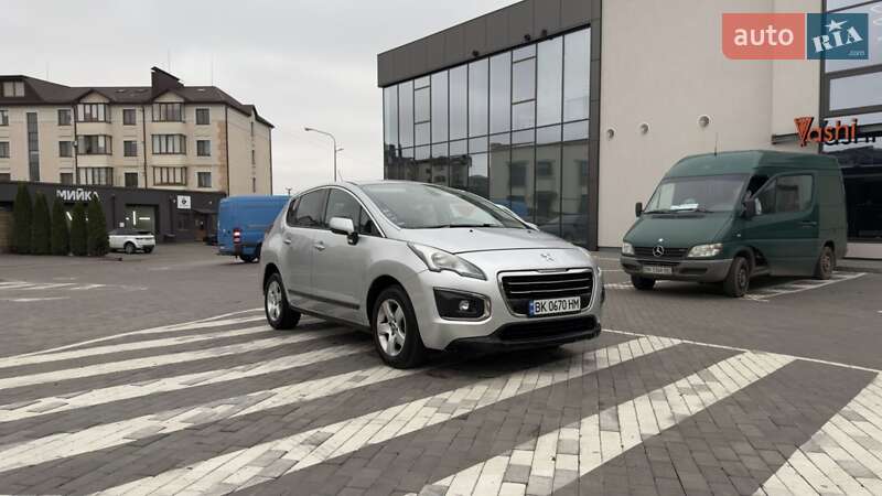 Позашляховик / Кросовер Peugeot 3008 2015 в Рівному