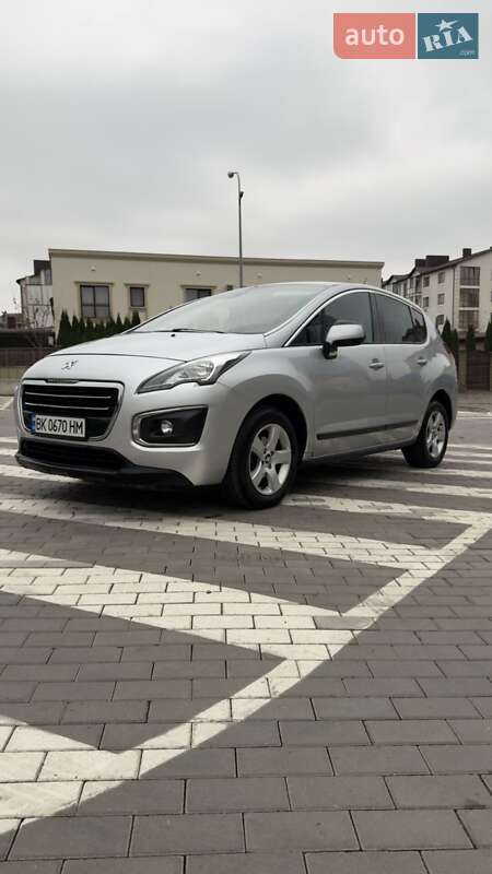 Позашляховик / Кросовер Peugeot 3008 2015 в Рівному