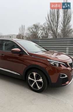 Внедорожник / Кроссовер Peugeot 3008 2018 в Одессе