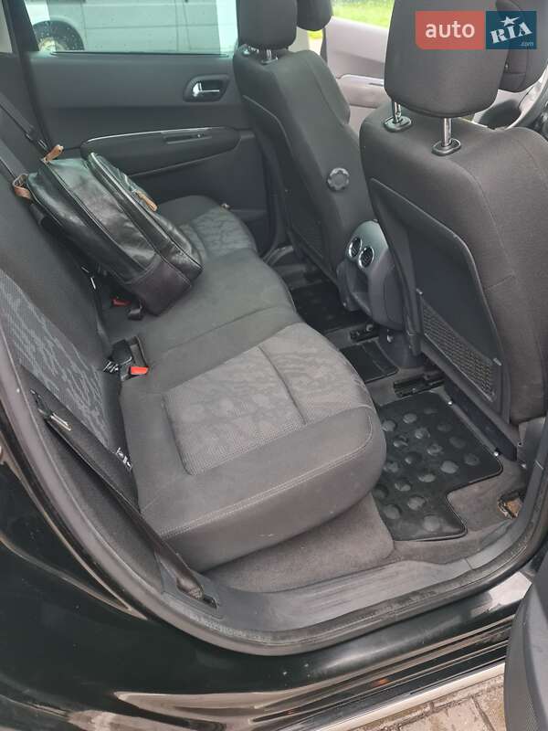 Внедорожник / Кроссовер Peugeot 3008 2010 в Киеве