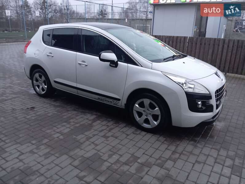 Peugeot 3008 2011
