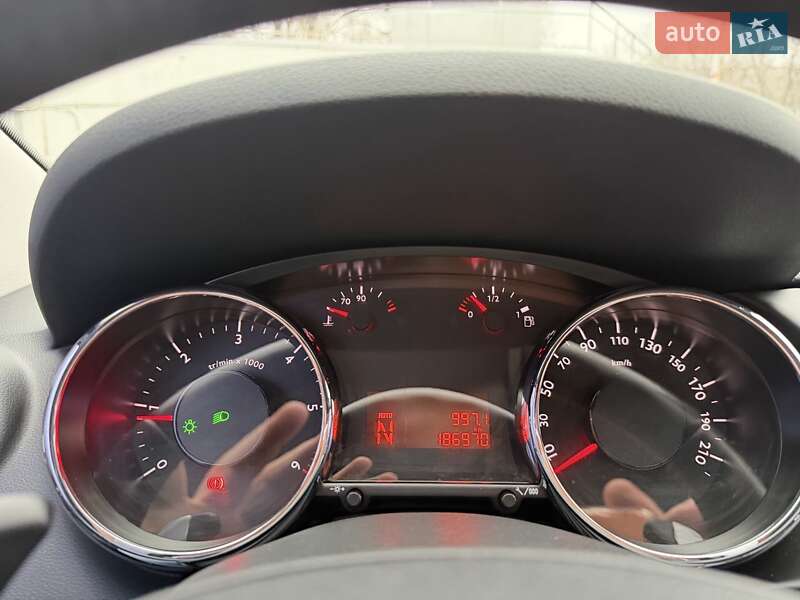 Внедорожник / Кроссовер Peugeot 3008 2011 в Запорожье фото 12 Внедорожник / Кроссовер Peugeot 3008 2011 в Запорожье