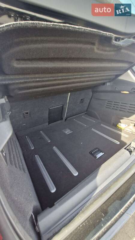 Позашляховик / Кросовер Peugeot 3008 2014 в Львові