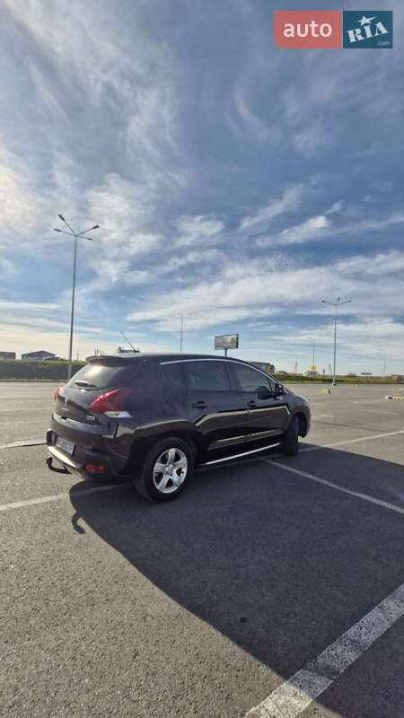 Позашляховик / Кросовер Peugeot 3008 2014 в Львові