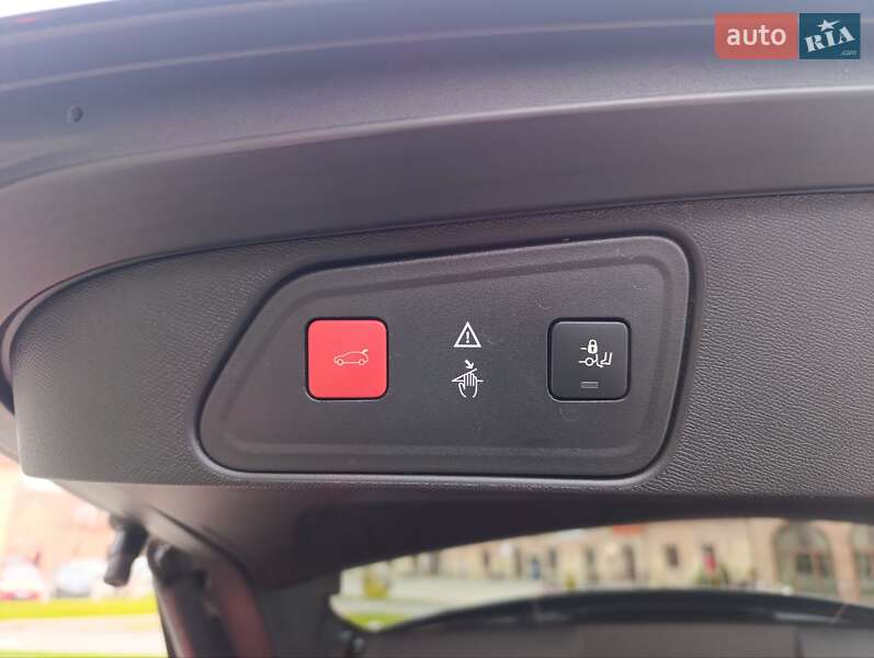 Внедорожник / Кроссовер Peugeot 3008 2019 в Бережанах