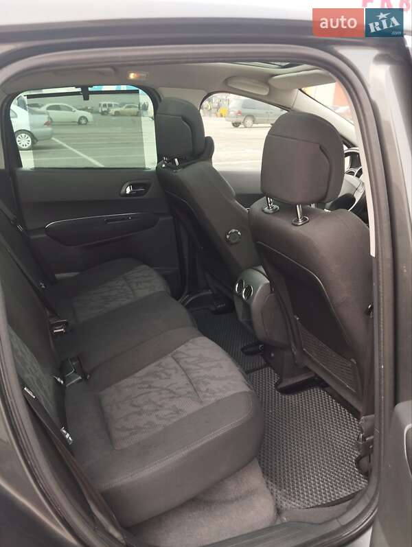 Внедорожник / Кроссовер Peugeot 3008 2010 в Черновцах фото 23 Внедорожник / Кроссовер Peugeot 3008 2010 в Черновцах