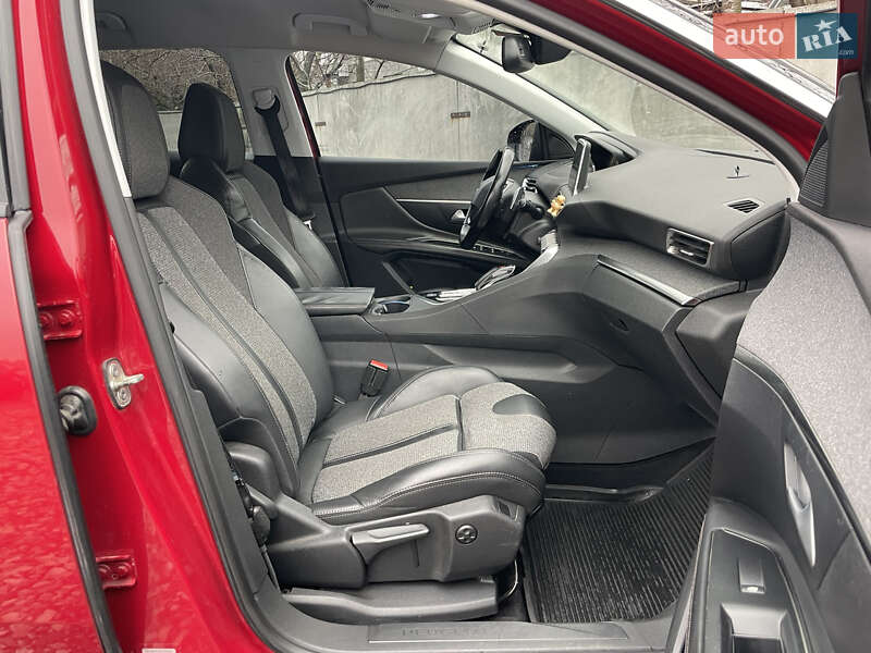 Позашляховик / Кросовер Peugeot 3008 2017 в Києві