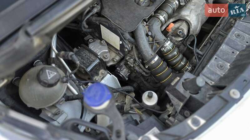 Внедорожник / Кроссовер Peugeot 3008 2014 в Львове фото 12 Внедорожник / Кроссовер Peugeot 3008 2014 в Львове