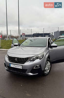 Позашляховик / Кросовер Peugeot 3008 2017 в Львові