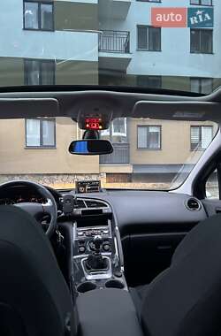 Позашляховик / Кросовер Peugeot 3008 2014 в Луцьку