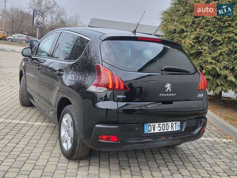Позашляховик / Кросовер Peugeot 3008 2016 в Івано-Франківську