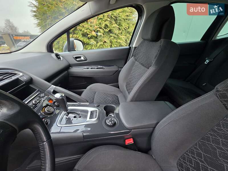 Позашляховик / Кросовер Peugeot 3008 2016 в Івано-Франківську