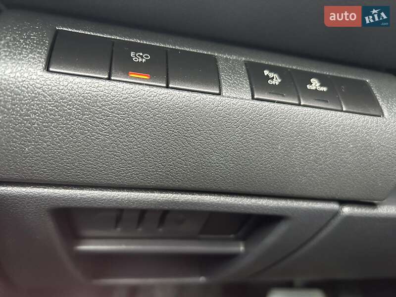 Внедорожник / Кроссовер Peugeot 3008 2012 в Ровно