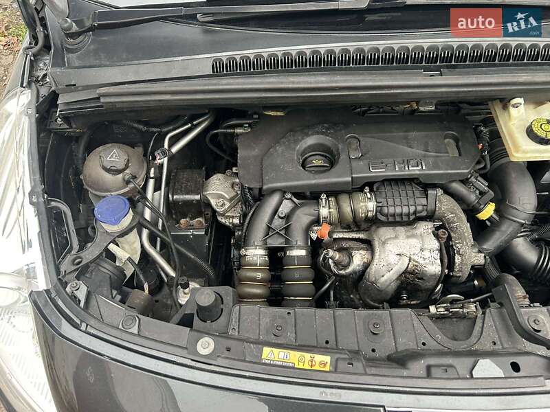 Внедорожник / Кроссовер Peugeot 3008 2012 в Ровно