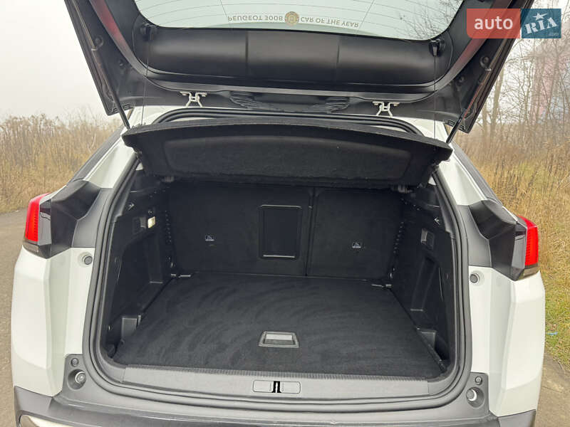 Позашляховик / Кросовер Peugeot 3008 2017 в Рівному