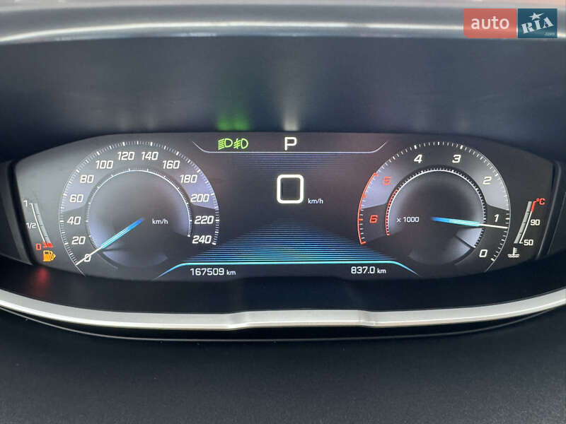 Позашляховик / Кросовер Peugeot 3008 2017 в Рівному