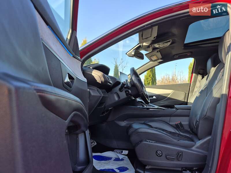 Позашляховик / Кросовер Peugeot 3008 2018 в Дубні