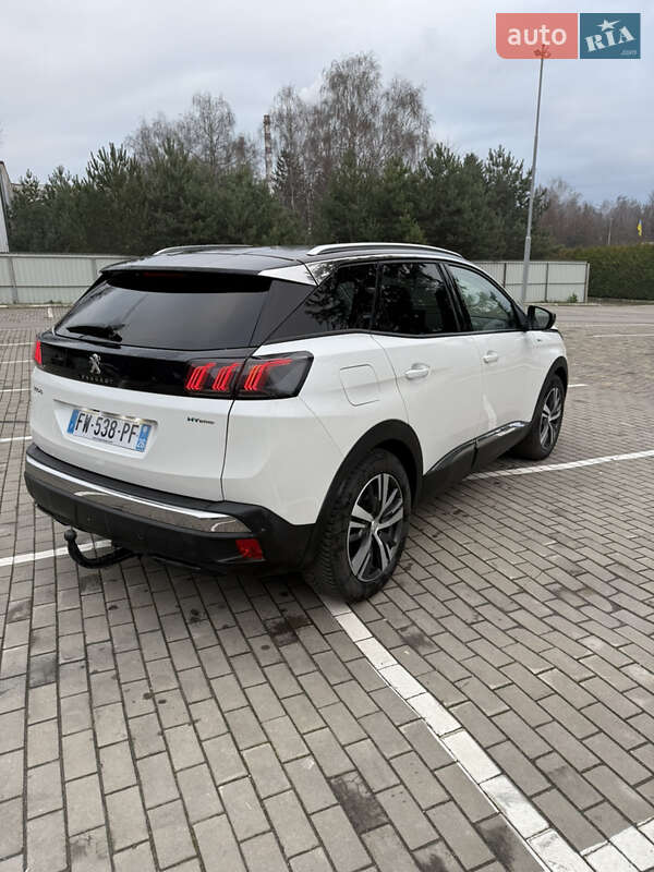 Позашляховик / Кросовер Peugeot 3008 2021 в Луцьку